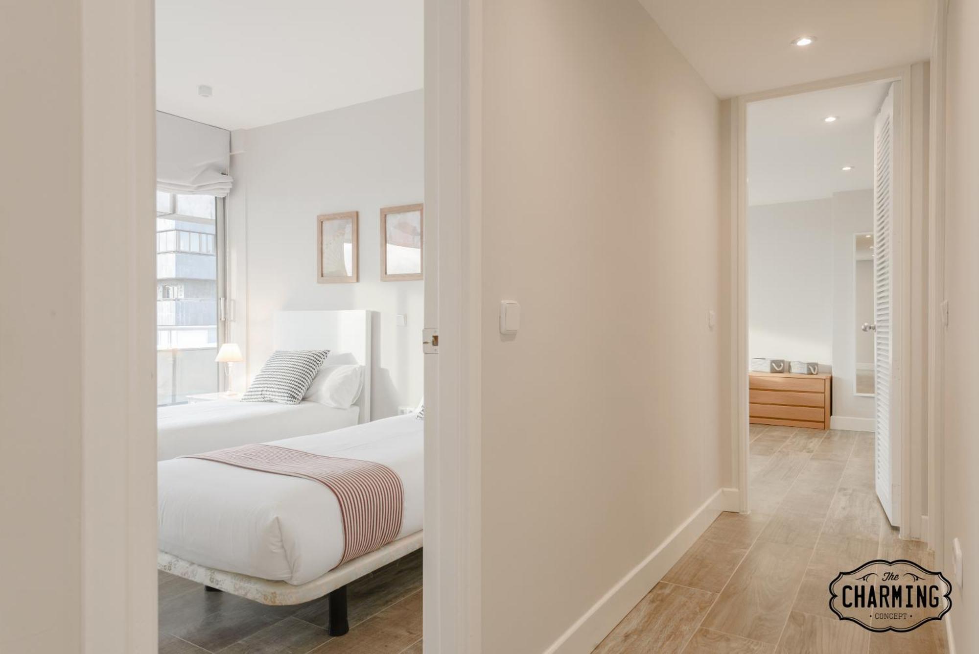 Appartamento Charming Eurobuilding 2 Terrace Exclusive - Plaza De Parking Madrid Esterno foto