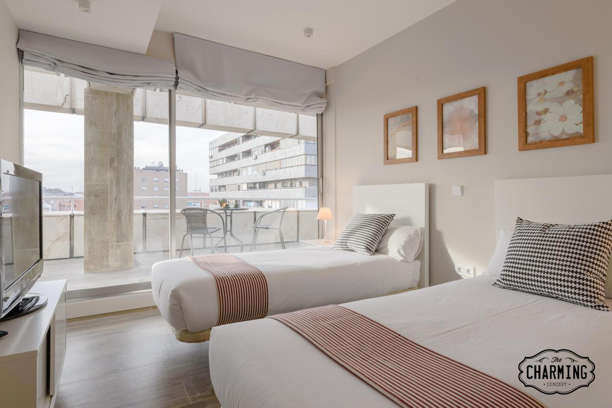 Appartamento Charming Eurobuilding 2 Terrace Exclusive - Plaza De Parking Madrid Esterno foto
