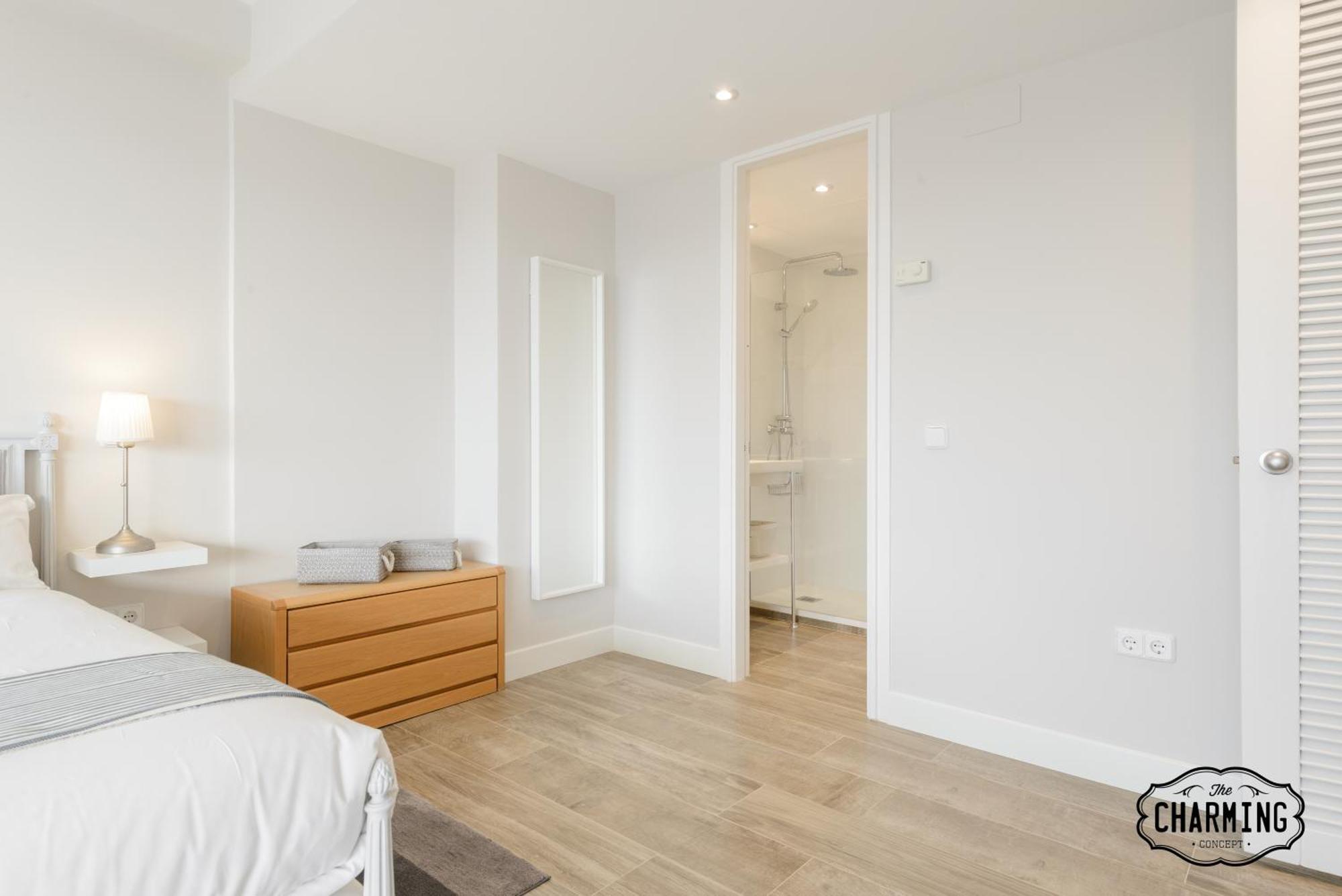 Appartamento Charming Eurobuilding 2 Terrace Exclusive - Plaza De Parking Madrid Esterno foto
