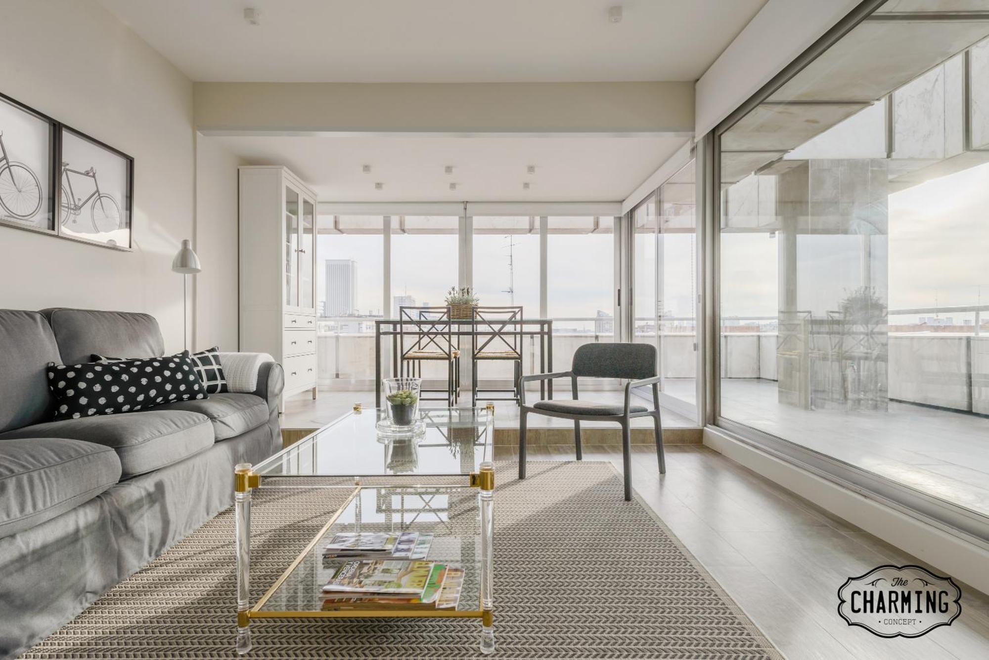Appartamento Charming Eurobuilding 2 Terrace Exclusive - Plaza De Parking Madrid Esterno foto
